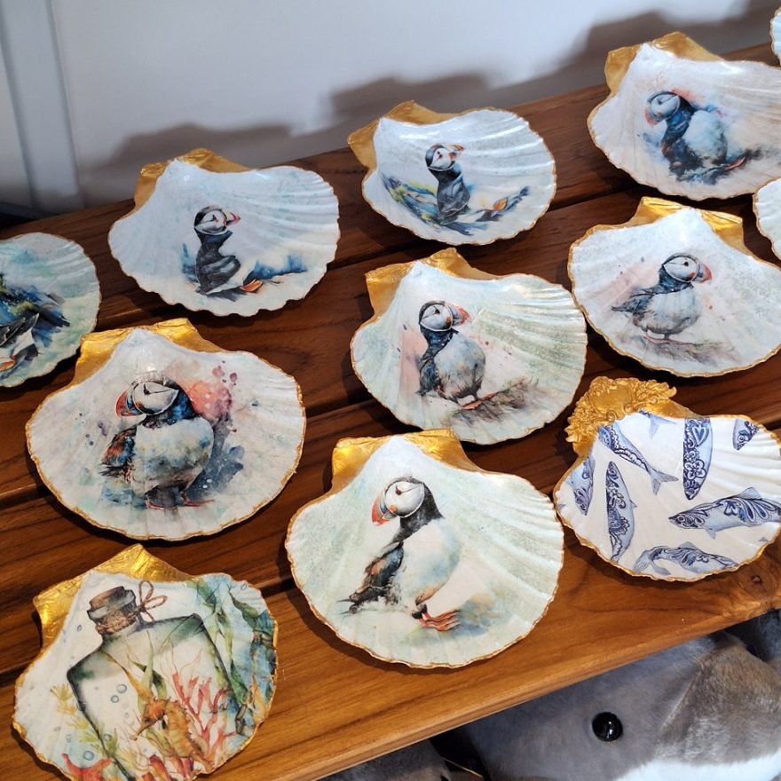 Puffin Oyster Shell